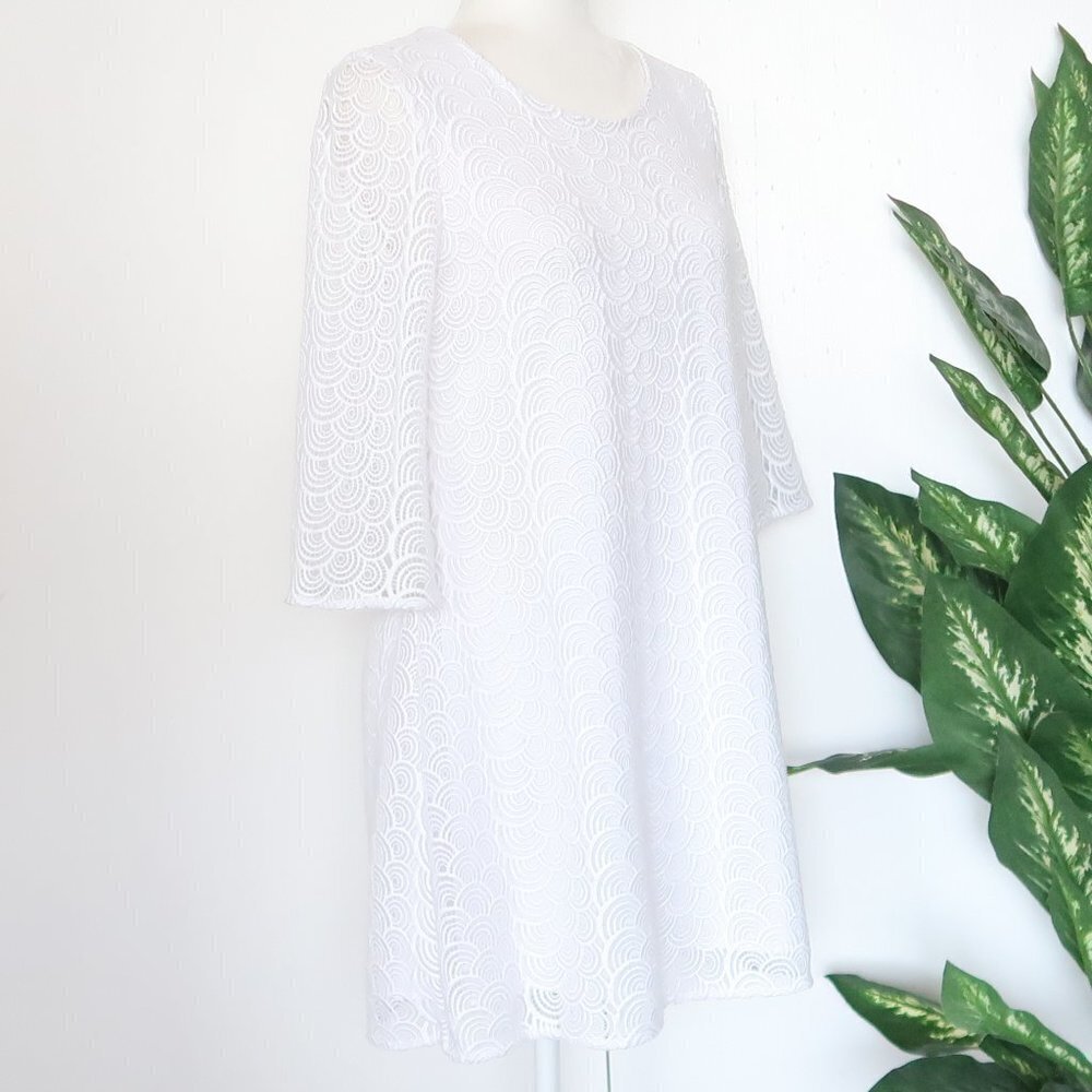 Diane von Furstenberg Martina White Lace 3/4 Sleeve Shift Mini Dress Size 0 - Picture 7 of 16